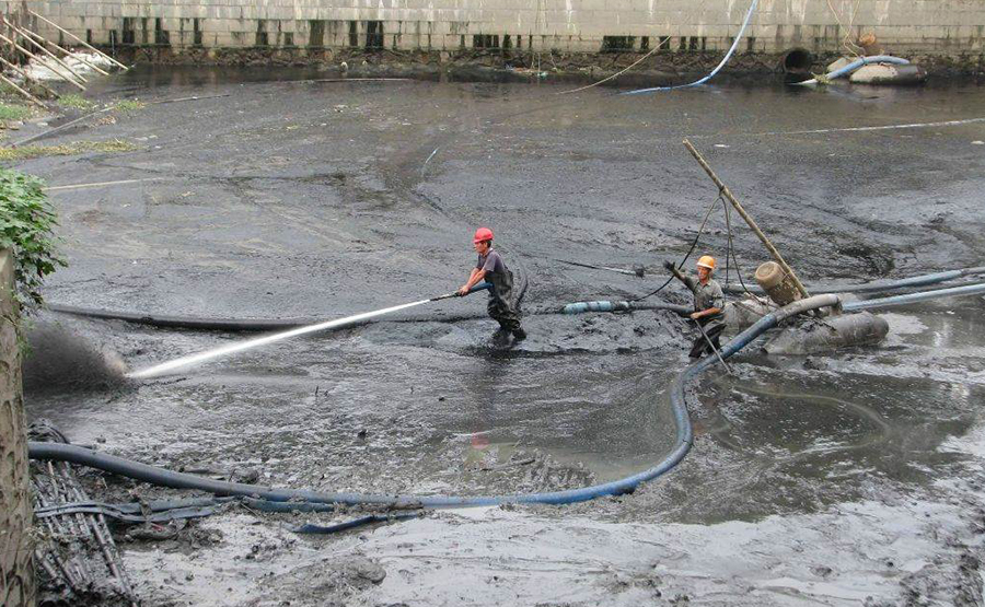 臥螺離心機(jī)在市政污泥處理中如何實(shí)現(xiàn)高效低耗脫水？