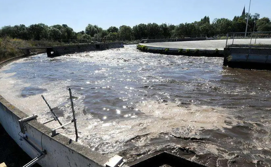 垃圾滲濾液污水處理關(guān)鍵環(huán)節(jié)與設(shè)備選型分析